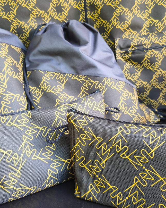 Zipper pouch